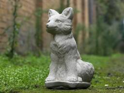 Stone Baby Fox Sculpture Concrete Statue Outdoor Figurine Cement Forest Ornament Nature-Inspired Yard Art Woodland Animal Decor