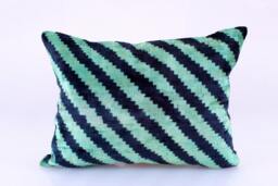 Ikat Velvet Pillow Cover, Handmade Cushion, Decorative Throw Pillow, Boho Cushion Turkish Home Decor - thumbnail 1