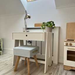 Premium Scandinavian Children's Desk - White Wooden Montessori Study - Handcrafted Table For Kidsroom - thumbnail 4
