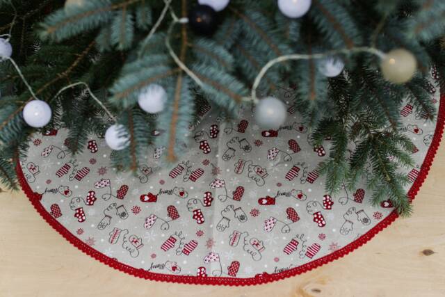 Merry Christmas Linen Tree Skirt, Large Decoration, Rustic Skirts, Fabric, Xmas Skirts - image 1