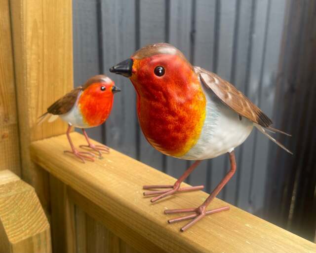 Handcrafted Metal Robin Garden Ornament Lifelike Bird Sculpture. Gifts For Lovers. Mother's Day Gardeners - image 1