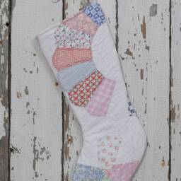 Vintage Dresden Plate Quilt Christmas Stocking Hand-Stitched Flower Petals - thumbnail 2