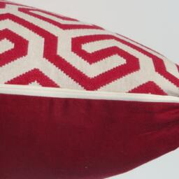 Ming Fret in Cerise - Pillow Cover - thumbnail 3
