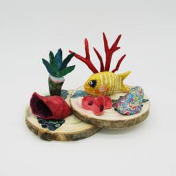 Paperweight Marine Scene With Yellow Tropical Fish Entirely Hand Made - thumbnail 1