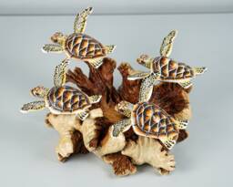 Turtle Sculpture, Family, Sea Turtle, Wood Carving, Ocean, Hand-Painted Figurine, Office Desk Decor, Summer, Home Decoration, Family Gift