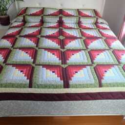 Curved Log Cabin Custom Handmade Quilt, Made To Order Amish Quilt Bedspread, Red Queen California King Size Bedspread