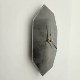 Raw Steel Octo Wall Clock - Industrial Metal Timepiece Handmade UK Decor Minimalist Art - thumbnail 3