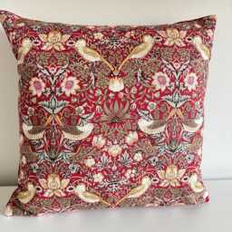 William Morris - Strawberry Thief Red /Red Velvet Fabric 16 - thumbnail 2