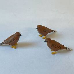 Kestrel Miniature, Tiny Animal Figurine, Dollhouse Decor, Diorama Accessory, Bird, Wild Life, Falcon Decor - thumbnail 4