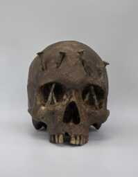 Soul Trap . Human Skull Replica Realistic Plaster Of Paris Life Size Human Replica - thumbnail 1