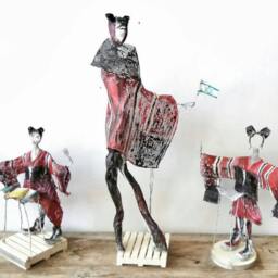 Eurovision Netta Barzilai Toy Song Souvenir Israel Singer Wire Mesh Sculpture Wall Hanging Shelf Figurine Contemporary Housewarming Decor - thumbnail 4