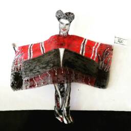 Eurovision Netta Barzilai Toy Song Souvenir Israel Singer Wire Mesh Sculpture Wall Hanging Shelf Figurine Contemporary Housewarming Decor - thumbnail 1