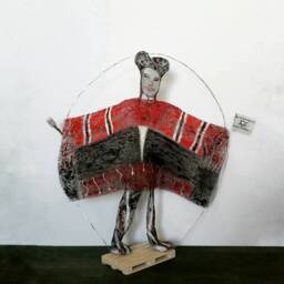 Eurovision Netta Barzilai Toy Song Souvenir Israel Singer Wire Mesh Sculpture Wall Hanging Shelf Figurine Contemporary Housewarming Decor - thumbnail 3