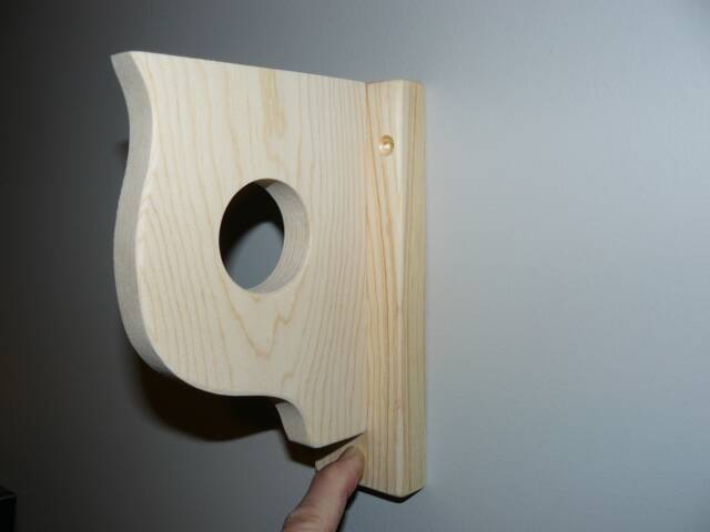 Decorative Shelf Brackets With Rod Support - image 1