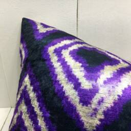 Ikat Pillow Cover 16x24, Handwoven Silk Cushion, Modern Home Decor - thumbnail 3