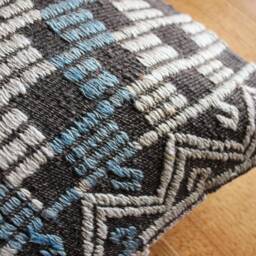 60cm - 24Inch Vintage Kilim Cushion Cover Handwoven Large Floor Sofa Pillow - thumbnail 3