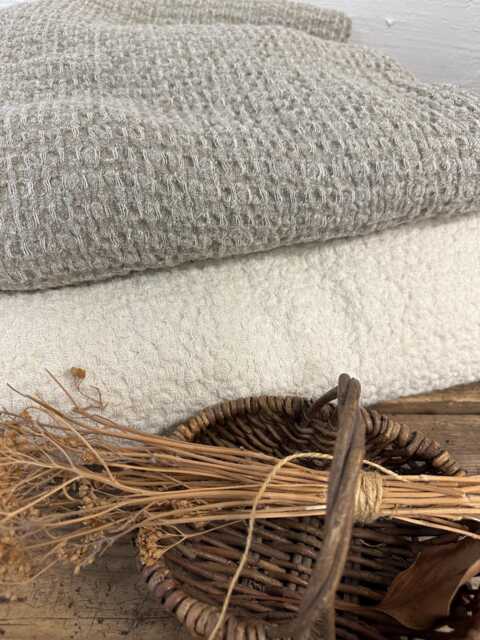 Voluminous Linen Blanket, Blanket, Throw, Natural Creamy Coverlet, Daybed Christmas Gift - image 1