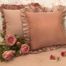 Antique Pink For This Wonderful Cushion With Voile in Fine Italian Taffeta - thumbnail 3
