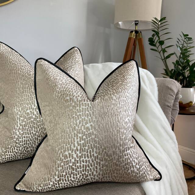Elegant Champagne Cushion Cover With Black Piping - Luxury Antelope Pattern Bedding Accent Pillow - image 1