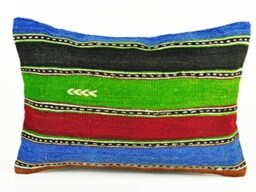 Handwoven Wool Kilim Pillow Cover - thumbnail 1