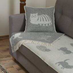 Cat Cushion Cover - Pure Wool Reversible Grey Pillowcase 45 X 45cm/ 18 In - thumbnail 3