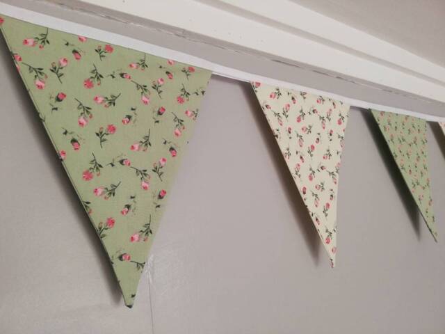 Rose Buds Fabric Bunting On Cream & Green Background - image 1