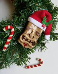Christmas Tiki Tree Ornament Decoration, Hawaiian, Tropical, Polynesian - thumbnail 1