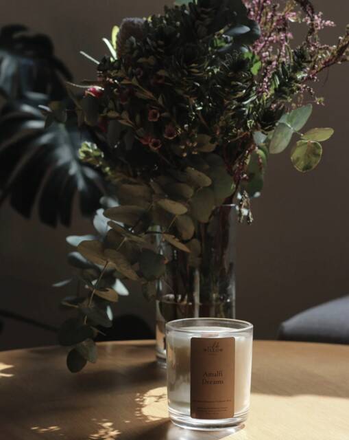 Amalfi Dreams Candle Handcrafted Soy Wax With Wood Wick - image 1