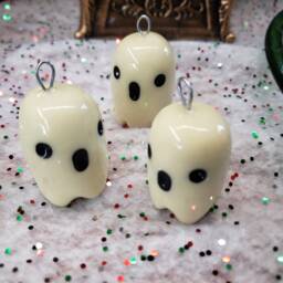 Glow in The Dark Spooky Ghost Ornament - thumbnail 2