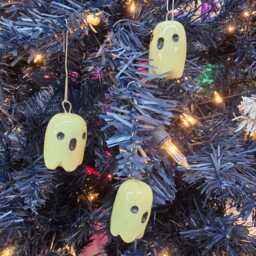 Glow in The Dark Spooky Ghost Ornament - thumbnail 4