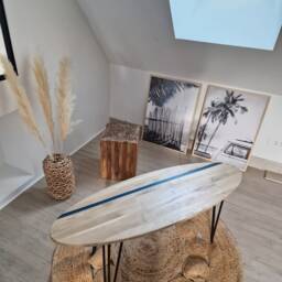 Surfboard Coffee Table - Oak Wood - thumbnail 4