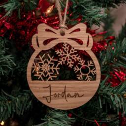 Oak, Cherry Or Walnut - Personalised Christmas Xmas Tree Decoration/Bauble Ornament With Name Wooden Wood Engraved
