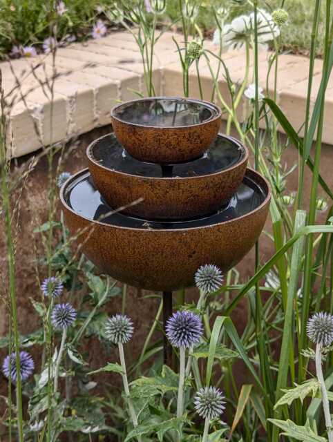 Large Rain Catcher Fountain - Rusty Garden Ornament For Outdoors Water Feature Bird Bath - image 1