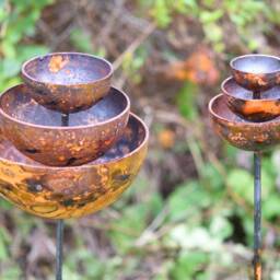 Large Rain Catcher Fountain - Rusty Garden Ornament For Outdoors Water Feature Bird Bath - thumbnail 4