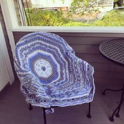 Blue & Gray Crochet Baby Blanket Round Afghan Throw, 50 - thumbnail 3
