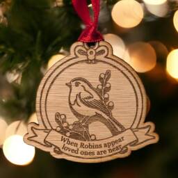 Personalised Robin Christmas Memorial Bauble - Engravable Wood Veneer Ornament - thumbnail 2