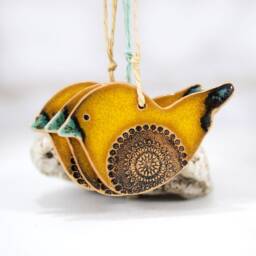 Hand-Glazed Yellow Ceramic Bird Decor Wall Hanging Ornaments, Set Of 3 - thumbnail 3