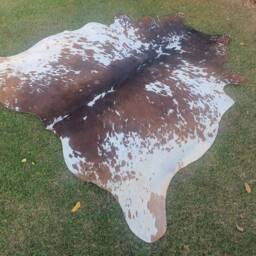 Cowhide Rug , Brown White Cow Hide Rug, Tricolour Cowhide Rugs, Leather Area - thumbnail 3