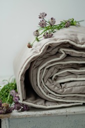 Duvet King. Winter Warm Wool Comforter For Master Bedroom Decor - Us Duty Paid - thumbnail 1