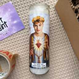 Saint Sam Fender Prayer Candle Scented Vegan Soy Wax, Handmade - thumbnail 2