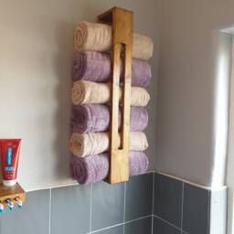 Larissa - Rustic Bath Towel Storage Shelf, Rack, Bathroom, Holder, Ladder. Toilet Roll Holder - thumbnail 3