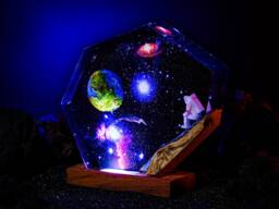 Interstellar Resin Lamp, Astronaut Sees Earth From Space Galaxy Diorama Epoxy Art, Home Decor - thumbnail 1