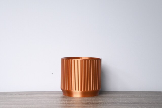 "Jetsetter Planter With Drainage & Saucer in Copper, Unique 3D-Printed Plant Pot, Small To Large Sizes 4"" 5"" 6"" 7"" 8" - image 1