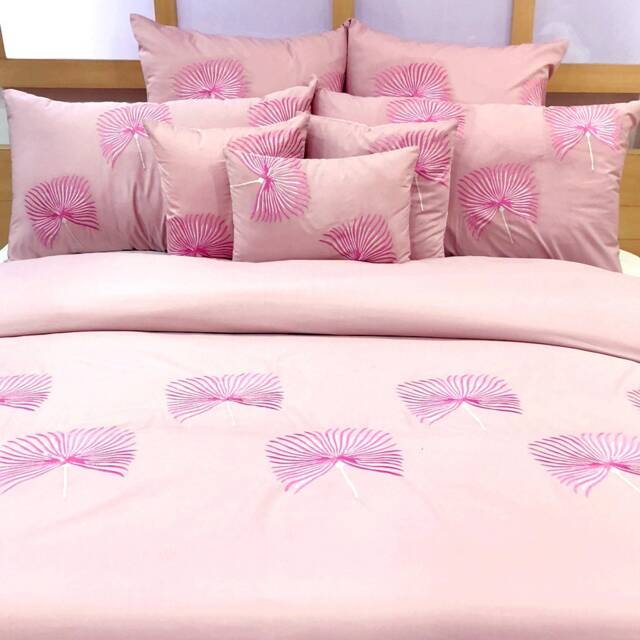 King, Queen & Twin Size Pink Decorative Duvet Cover Set, Cotton Embroidery, Abstract Contemporary - Moments - image 1
