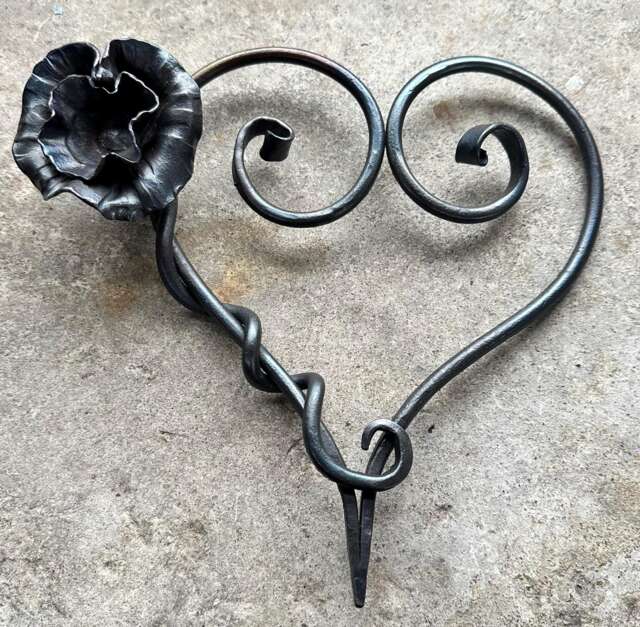 Heart & Flower Entwined Valentines 6Th Wedding Anniversary Or Gift, Everlasting Made Of Iron, Blacksmith - image 1