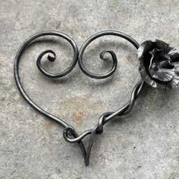Heart & Flower Entwined Valentines 6Th Wedding Anniversary Or Gift, Everlasting Made Of Iron, Blacksmith - thumbnail 2