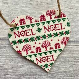Emma Bridgewater Noel Garland, Wooden Festive Bunting, Religious Gifts For Christmas, Winter Wall Decor - thumbnail 2