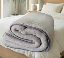 Luxury, Super Soft & Warm Merino Wool Grey Duvet - thumbnail 1