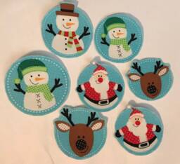 New 12 Little Christmas Balls Featuring Santa, Snowmen & Reindeer - Iron On Fabric Appliques - thumbnail 1