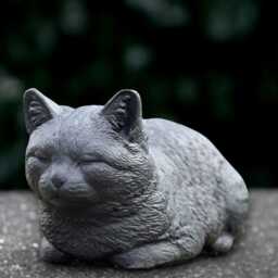Stone Kitten Sculpture Outdoor Cat Statue Garden Animal Figurine Memorial Decoration Handmade Kitty Ornament Lover Gift - thumbnail 3